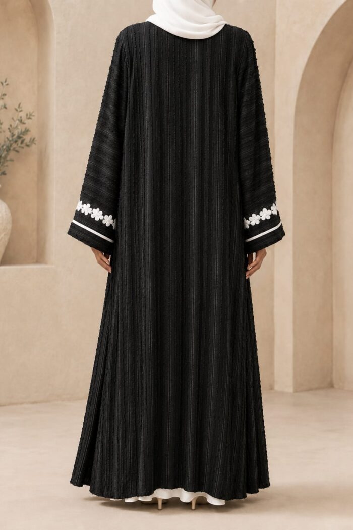 Green Qatari broshia velvet abaya back view with floral cuff embroidery