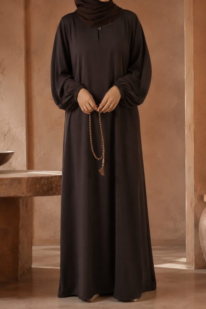 Matwaze abaya in dark grey with elasticated cuff - front view